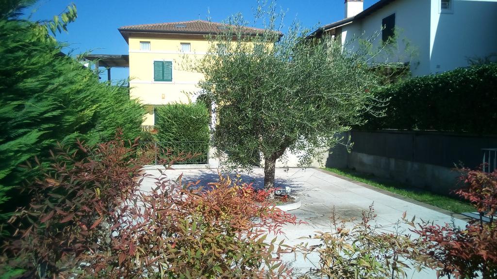 Casa Vacanze I Borghi Lägenhet Salionze Exteriör bild