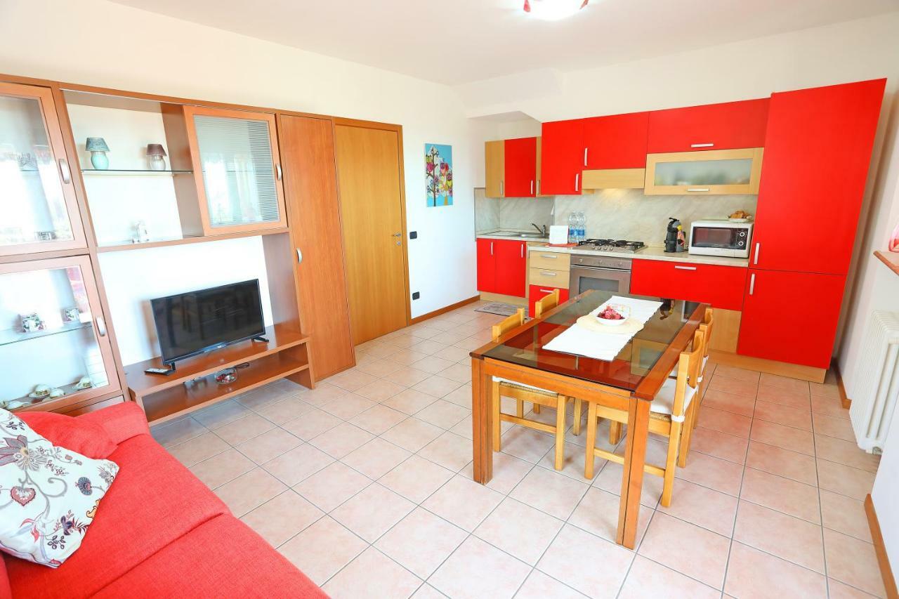 Casa Vacanze I Borghi Lägenhet Salionze Exteriör bild