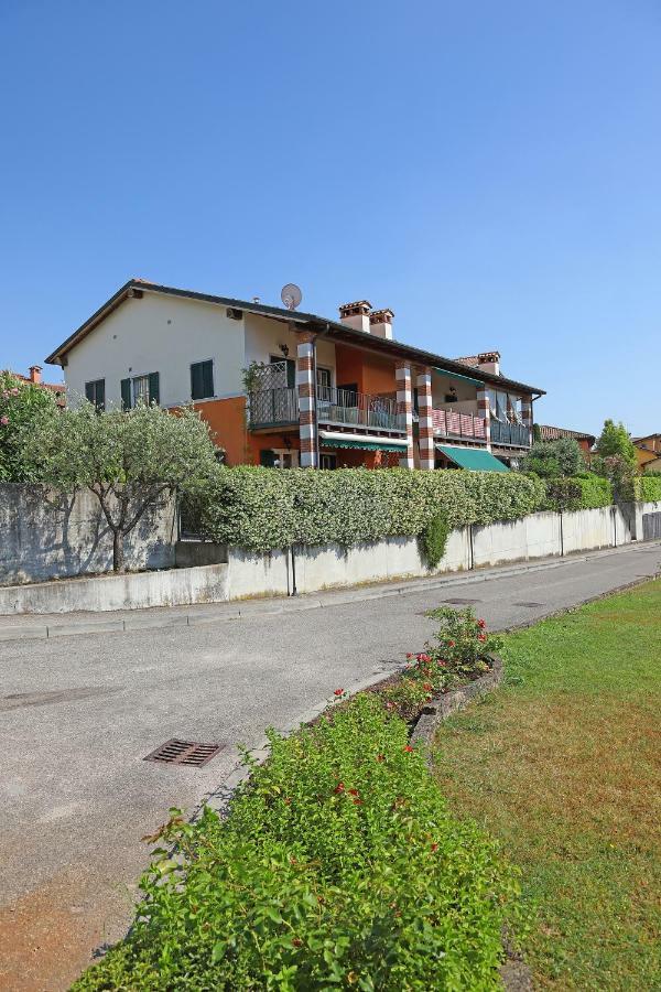 Casa Vacanze I Borghi Lägenhet Salionze Exteriör bild